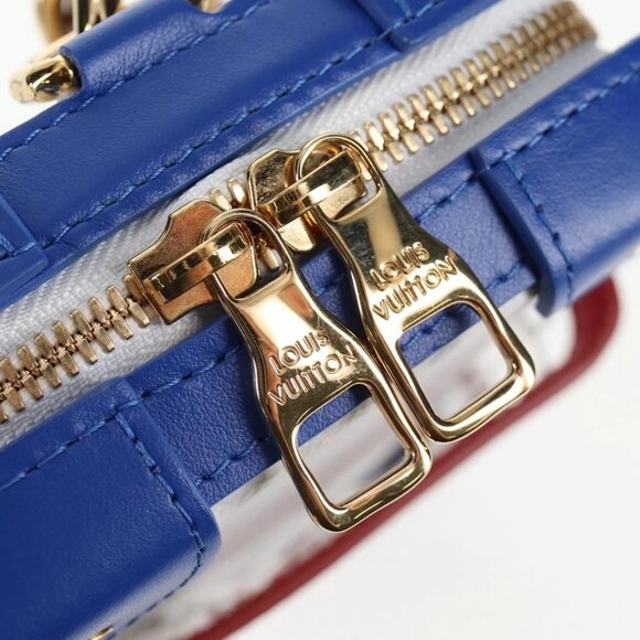 LOUIS VUITTON White LV X NBA Soft Trunk Phone Box Bag M80101 LV Auth 138078M - Picture 9 of 16